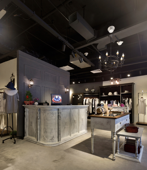 超标致癌物、微塑料…喝瓶矿泉水也有高风险?“泛亚电竞平台”(图1) 泛亚电竞官网